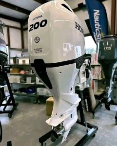 Honda 200Hp 4 strokeoutbroad motor