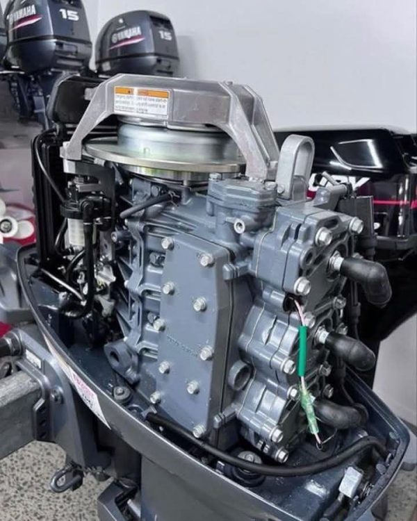 2014 Yamaha 30DMHS 3 stroke engine - Image 4
